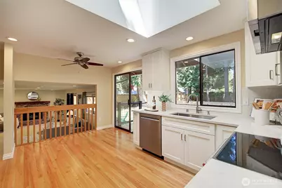 22014 NE 13th Place, Sammamish, WA 98074 - Photo 7