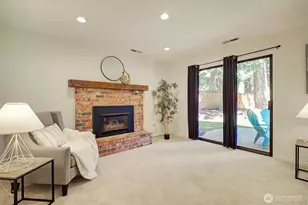 22014 NE 13th Pl, Sammamish, WA 98074 - Photo 13