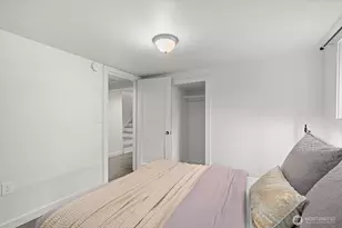 3903 SW Dakota St, Seattle, WA 98116 - Photo 27