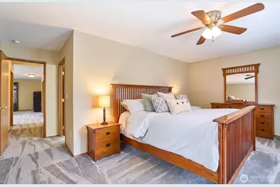 24131 235th Avenue SE, Maple Valley, WA 98038 - Photo 25