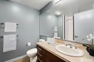 900 Lenora St, Seattle, WA 98121 - Photo 21