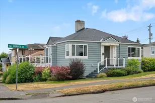 3903 SW Dakota St, Seattle, WA 98116 - Photo 3