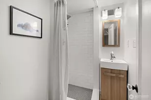 3903 SW Dakota St, Seattle, WA 98116 - Photo 27
