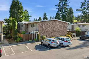 12240 SE 60th St, Bellevue, WA 98006 - Photo 25