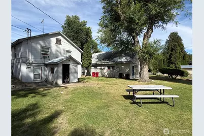 309 E 7th Street, Tonasket, WA 98855 - Photo 1