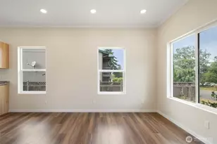 610 E 7th St, Port Angeles, WA 98362 - Photo 13