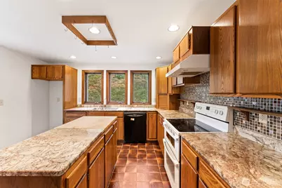 10500 SW Wicks Lake Rd, Port Orchard, WA 98367 - Photo 5