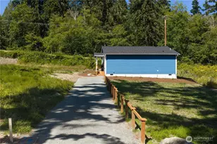 6884 Helena, Clinton, WA 98236 - Photo 3