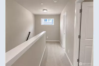 7911 19th Drive SE, Everett, WA 98203 - Photo 9