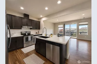7911 19th Drive SE, Everett, WA 98203 - Photo 7