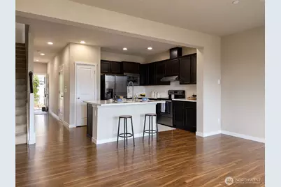 7911 19th Drive SE, Everett, WA 98203 - Photo 5