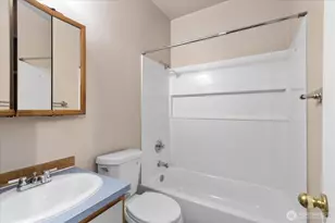 2307 Rockefeller, Everett, WA 98201 - Photo 19