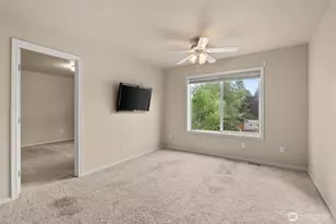 21377 SE 297th St, Kent, WA 98042 - Photo 21