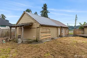 22721 Pioneer Hwy, Stanwood, WA 98292 - Photo 27