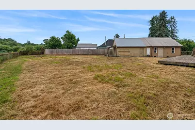 22721 Pioneer Highway, Stanwood, WA 98292 - Photo 25