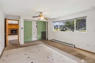 22721 Pioneer Hwy, Stanwood, WA 98292 - Photo 9