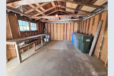 818 118th Street S, Tacoma, WA 98444 - Photo 21