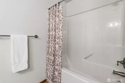 30217 Retreat Kanaskat Road SE, Ravensdale, WA 98051 - Photo 23