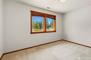 30217 Retreat Kanaskat Road SE, Ravensdale, WA 98051 - Photo 25