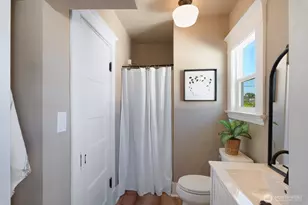 1118 4th St, Anacortes, WA 98221 - Photo 25
