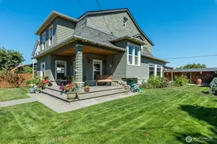 1118 4th St, Anacortes, WA 98221 - Photo 35