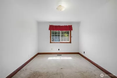 34721 40th Avenue S, Roy, WA 98580 - Photo 11