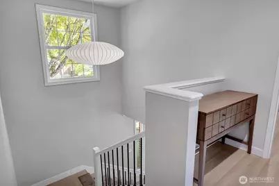15917 SE 48th Drive, Bellevue, WA 98006 - Photo 23