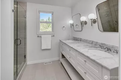 15917 SE 48th Drive, Bellevue, WA 98006 - Photo 27