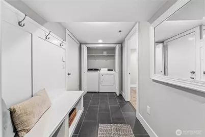 521 NE 85th, Seattle, WA 98115 - Photo 31