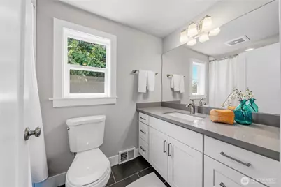 521 NE 85th, Seattle, WA 98115 - Photo 21
