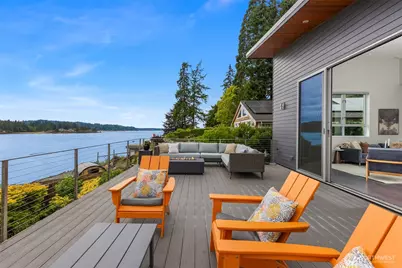 3154 Point White Drive NE, Bainbridge Island, WA 98110 - Photo 11