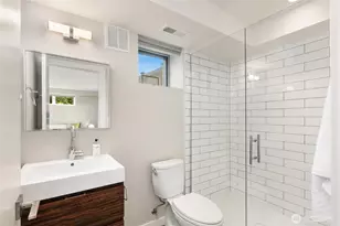 3154 Point White Dr NE, Bainbridge Island, WA 98110 - Photo 31