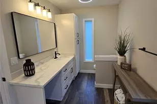 31207 W Lake Morton Dr SE, Kent, WA 98042 - Photo 11