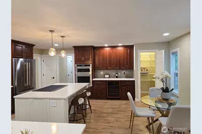 31207 W Lake Morton Drive SE, Kent, WA 98042 - Photo 19