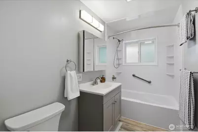 851 Pierce Avenue NE, Renton, WA 98056 - Photo 13