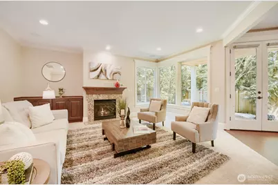 13042 NE 8th Street, Bellevue, WA 98005 - Photo 21