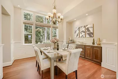 13042 NE 8th Street, Bellevue, WA 98005 - Photo 13