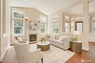 13042 NE 8th St, Bellevue, WA 98005 - Photo 9