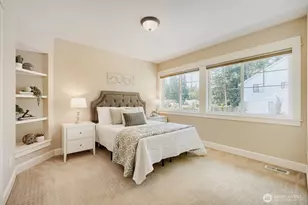 13042 NE 8th St, Bellevue, WA 98005 - Photo 29