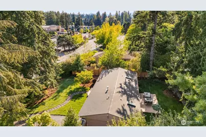 9121 228th Street SW, Edmonds, WA 98026 - Photo 31
