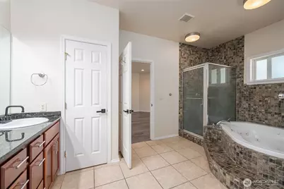 6335 Murray Way NE #B, Moses Lake, WA 98837 - Photo 25