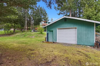 6304 255th Street Ct E, Graham, WA 98338 - Photo 35