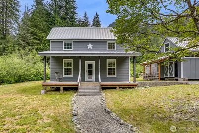 204 Whitton Avenue, Granite Falls, WA 98252 - Photo 3