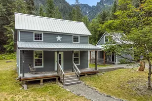 204 Whitton Ave, Granite Falls, WA 98252 - Photo 1