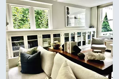 3211 S Dose Terrace, Seattle, WA 98144 - Photo 3