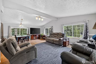 20614 124th Street E, Bonney Lake, WA 98391 - Photo 3