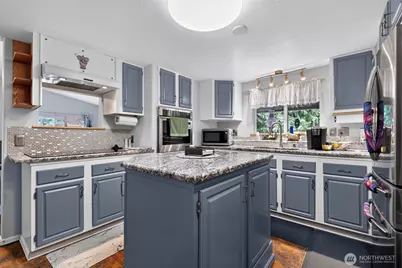 20614 124th Street E, Bonney Lake, WA 98391 - Photo 9