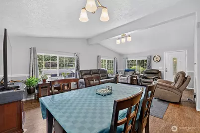 20614 124th Street E, Bonney Lake, WA 98391 - Photo 7