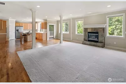 8701 113th Avenue SE, Newcastle, WA 98056 - Photo 11