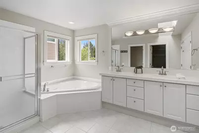 8701 113th Avenue SE, Newcastle, WA 98056 - Photo 25